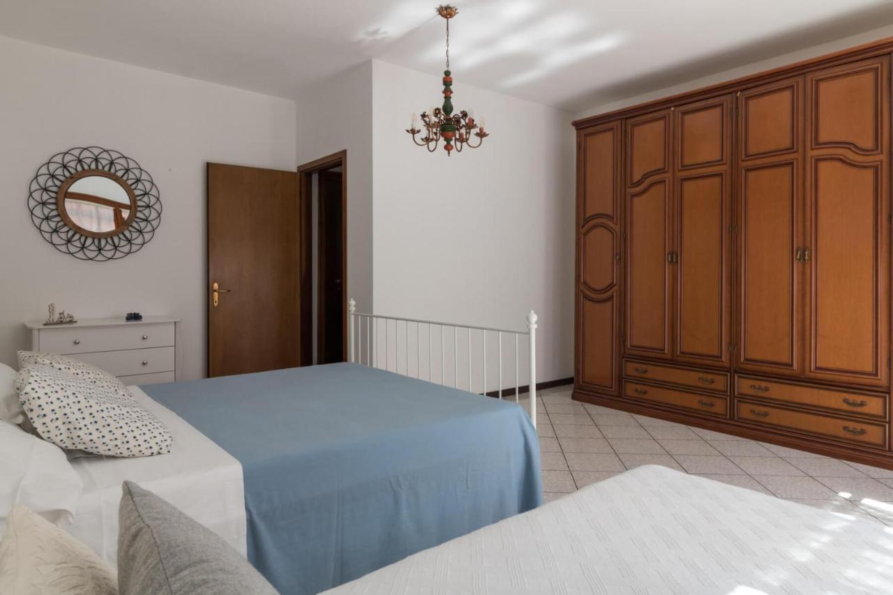 Villa Francesco Appartamento La Ruota Desenzano del Garda Kültér fotó